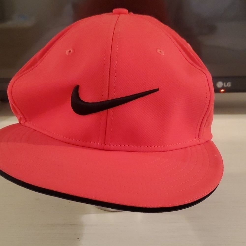 Nike Tru Dri-fit Hat Size M/L